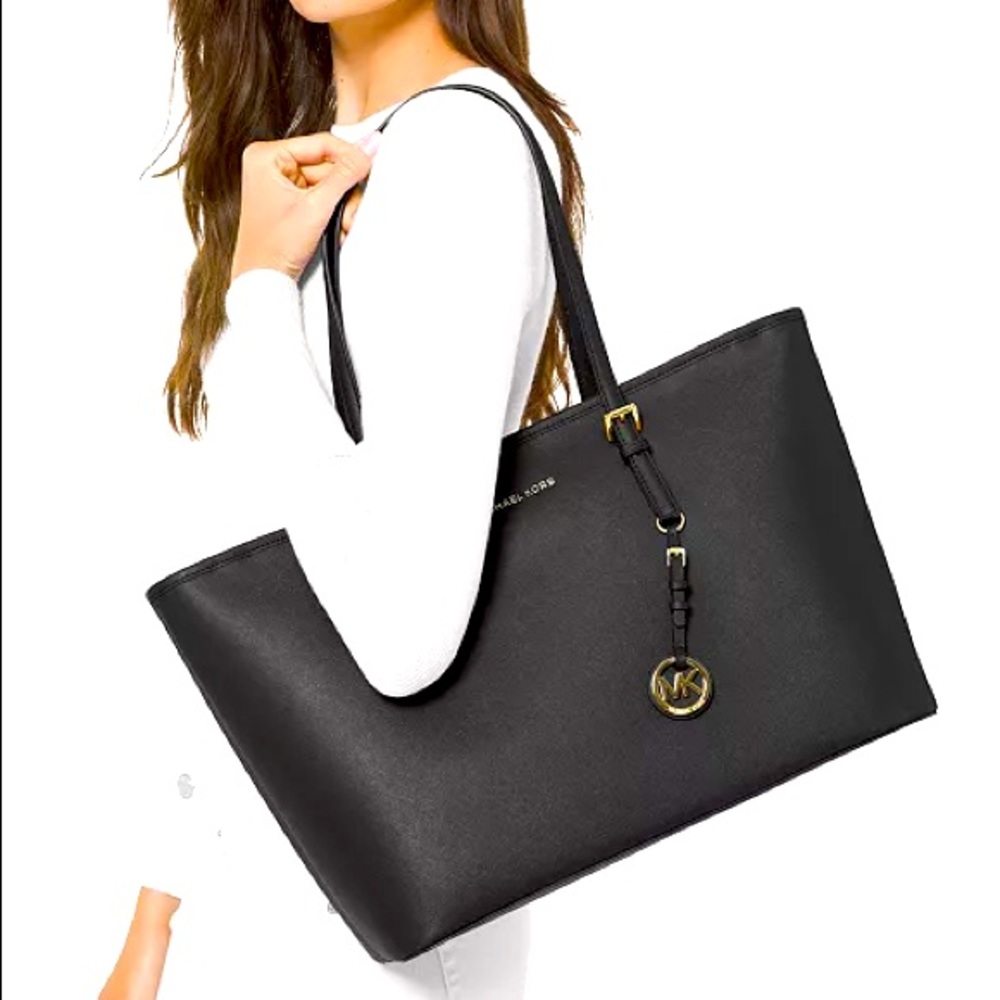 Black MK purse